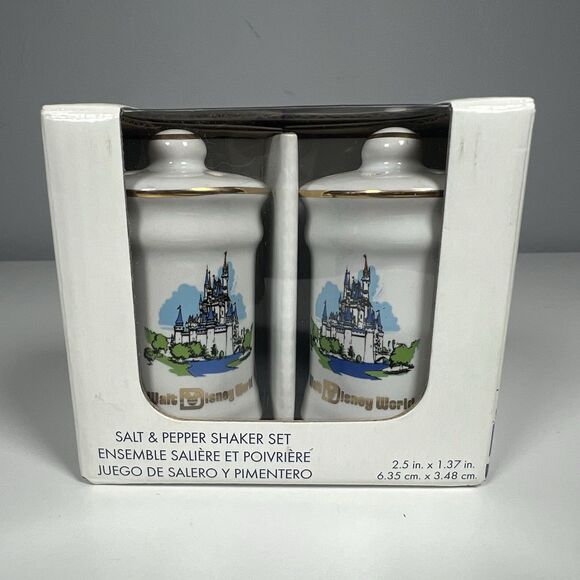 Walt Disney World Park 50th Anniversary Vault Castle Salt Pepper Shaker Set 2021 - Picture 1 of 5
